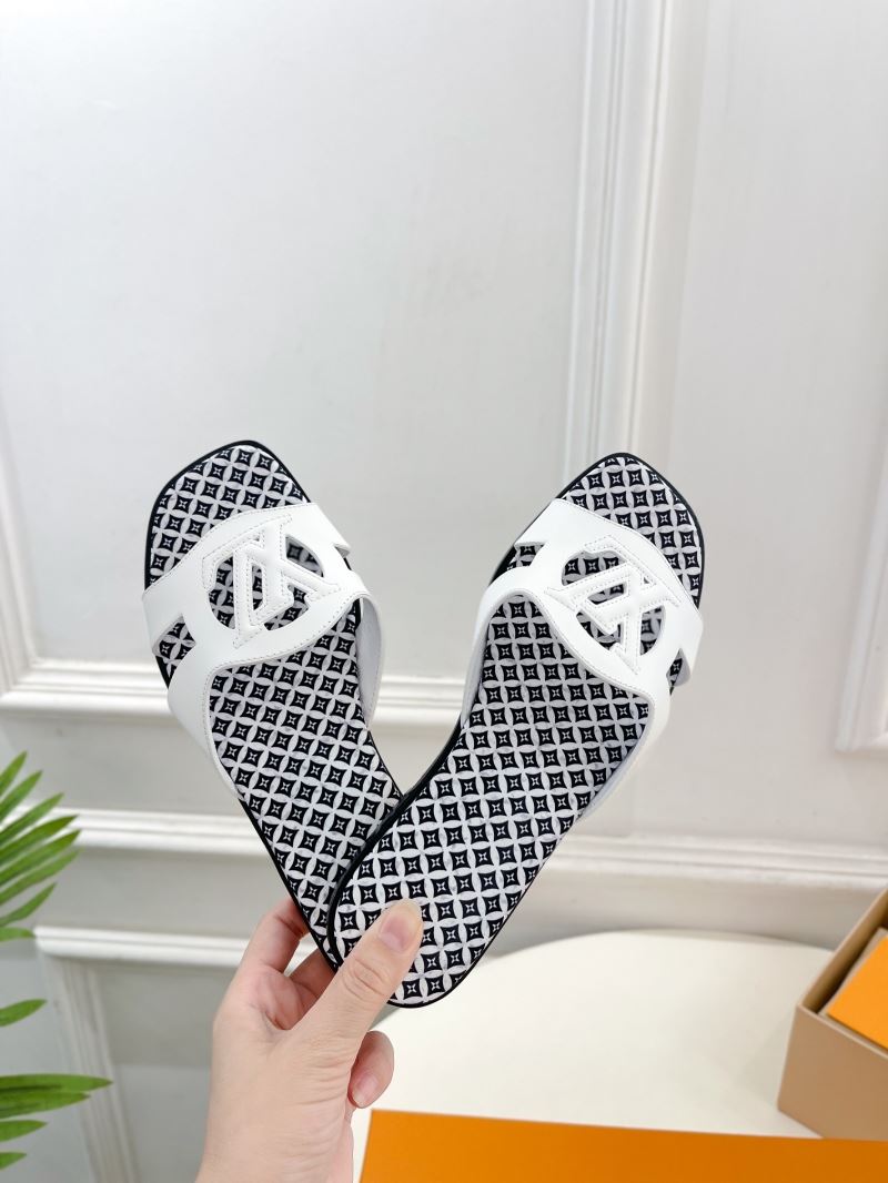 Louis Vuitton Slippers